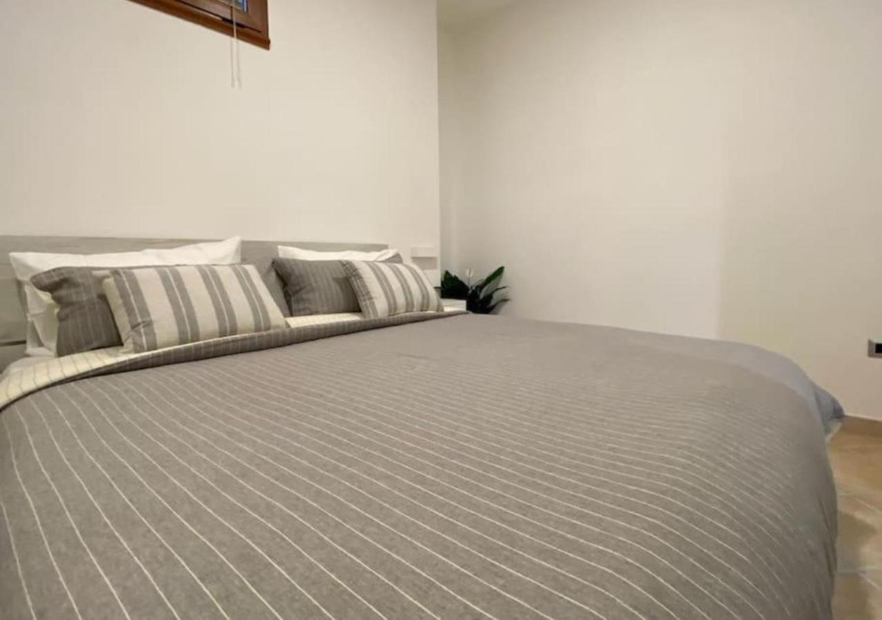 Loft Comodo Ed Elegante • Wi-Fi E Colazione Sanluri Bagian luar foto