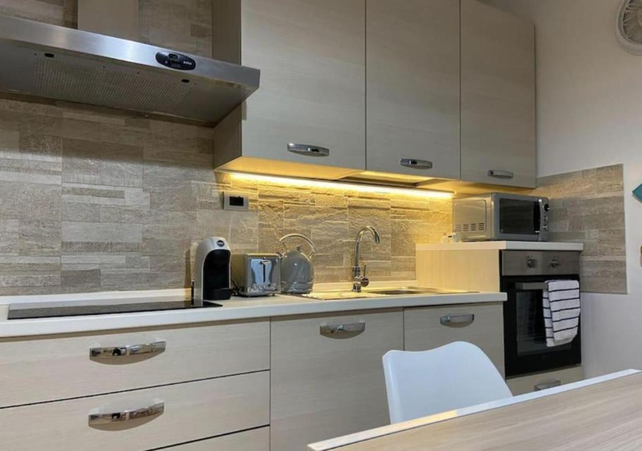 Loft Comodo Ed Elegante • Wi-Fi E Colazione Sanluri Bagian luar foto